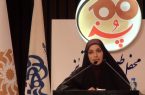 شعرخوانی منوره سادات نمایی در سی و هفتمین محفل طنز قمپز