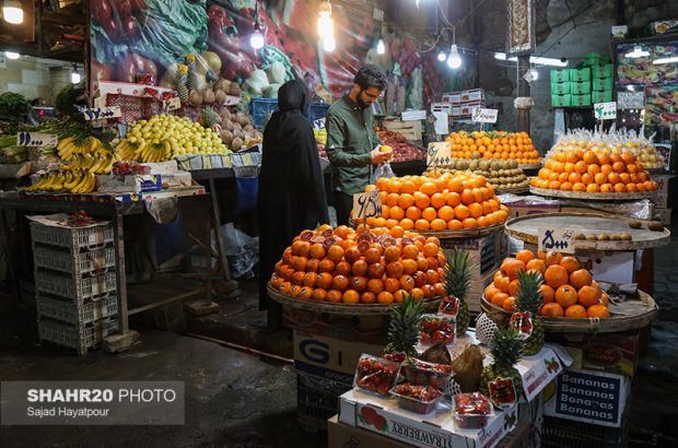 ریزش قیمت لیموترش در قم/ ذخیره هزار تن سیب و پرتقال برای شب عید