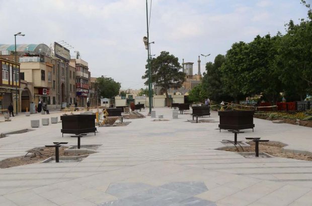 اجرای ۳ هزار مترمربع سنگ‌فرش در پیاده راه خیابان ارم و انقلاب