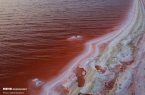 تصاویر زیبا از سرخ شدن دریاچه نمک قم