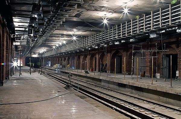 پیشرفت ۸۰ درصدی ایستگاه مترو در میدان مطهری/ شروع عملیات ریل‌گذاری آزمایشی خط A متروی قم
