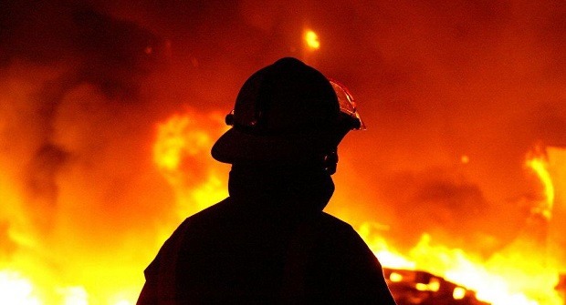 آتش‌نشانان قمی یک خانواده را از مرگ نجات دادند