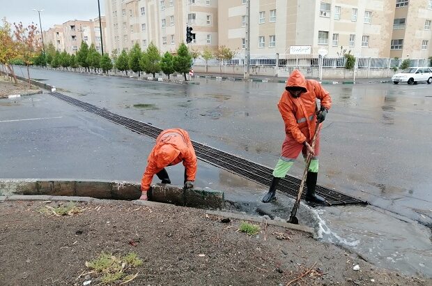 جای خالی مسئولیت‌های شهروندی/ وقتی زباله‌ای ناچیز منجر به گرفتاری عمومی می‌شود