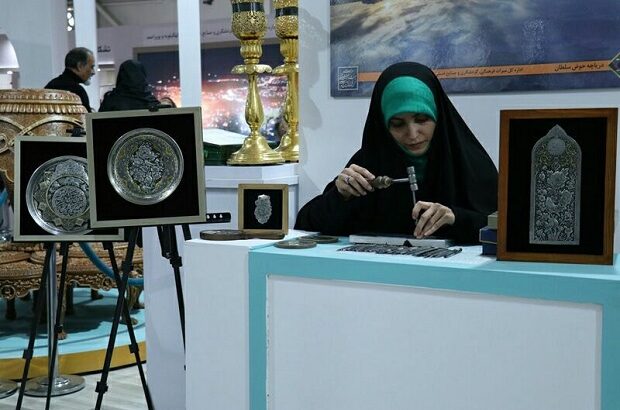 برگزاری کارگاه آموزشی صنایع‌دستی قم در نمایشگاه صنایع‌دستی تهران