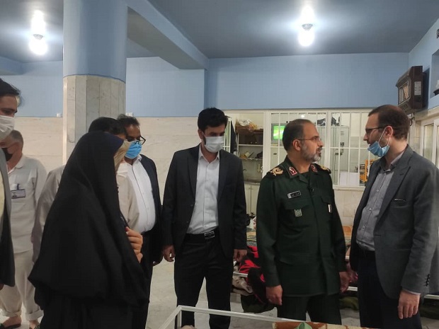 بازدید فرمانده سپاه قم از آسایشگاه معلولان و سالمندان قم +تصاویر