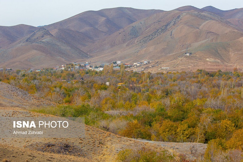 طبیعت پاییزی روستای «نایه» قم +تصاویر