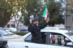 تصاویر/ شادی مردم قم پس از پیروزی تیم ملی