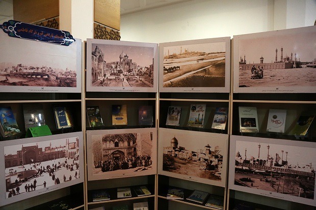 برپایی نمایشگاه «نگین قم» در کتابخانه حرم مطهر +تصاویر