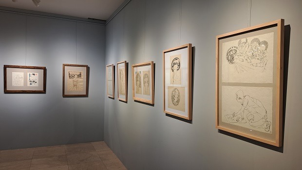 برپایی نمایشگاه آثار طراحی «محمد صادق» در قم