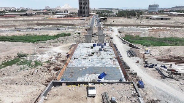 پیشرفت فیزیکی ۴۶ درصدی پروژه پل روگذر بلوار سردار سلیمانی