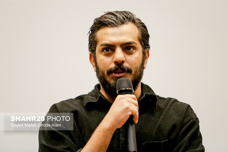 تصاویر/ اکران مردمی فیلم «اسفند» در پردیس سینمایی «بازار شهر» قم