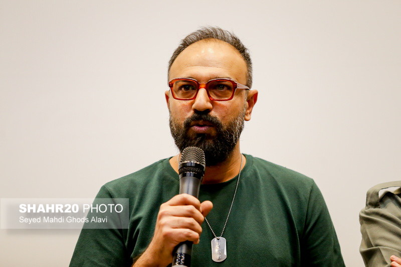 تصاویر/ اکران مردمی فیلم «اسفند» در پردیس سینمایی «بازار شهر» قم