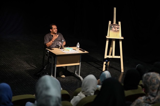 مستر کلاس نویسندگی «جریان نوشتن» در قم برگزار شد