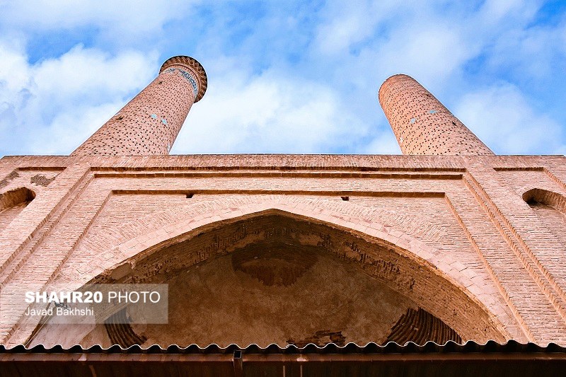 مطالبه مردمی از مدیرکل جدید میراث فرهنگی قم/ سردر مدرسه غیاثیه رفع تصرف شود